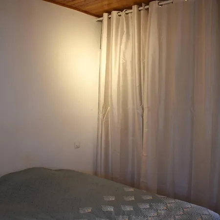 3 Pieces Ens. Avec Garage, Pyrenees - Fr-1-580-142